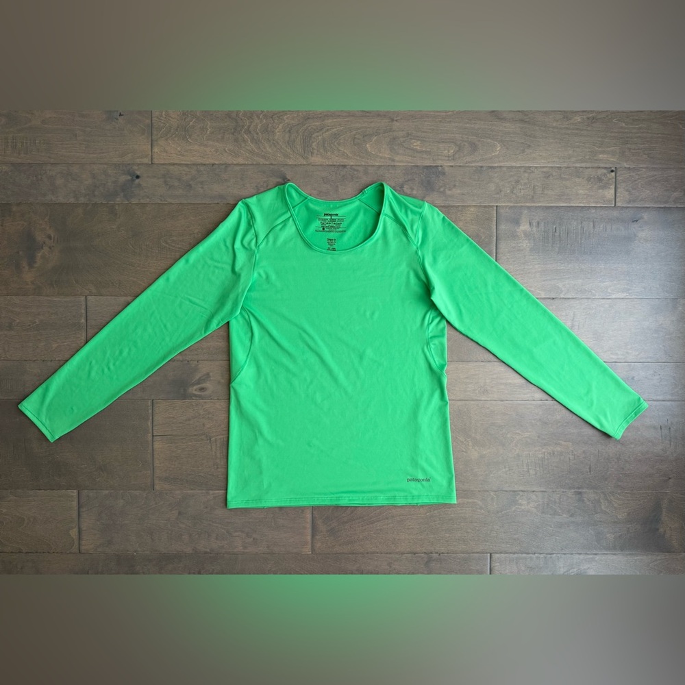 Patagonia Lightweight Scoop Neck Long Sleeve Shirt - Picture 3 of 11